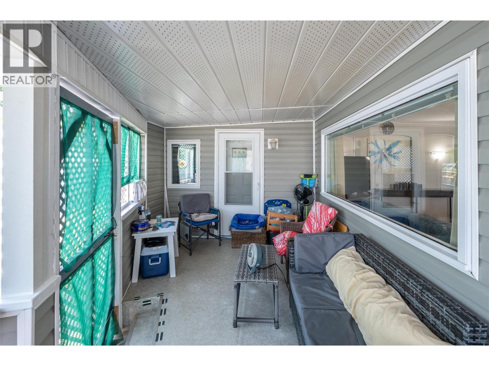 #61 999 Burnaby Avenue - 33