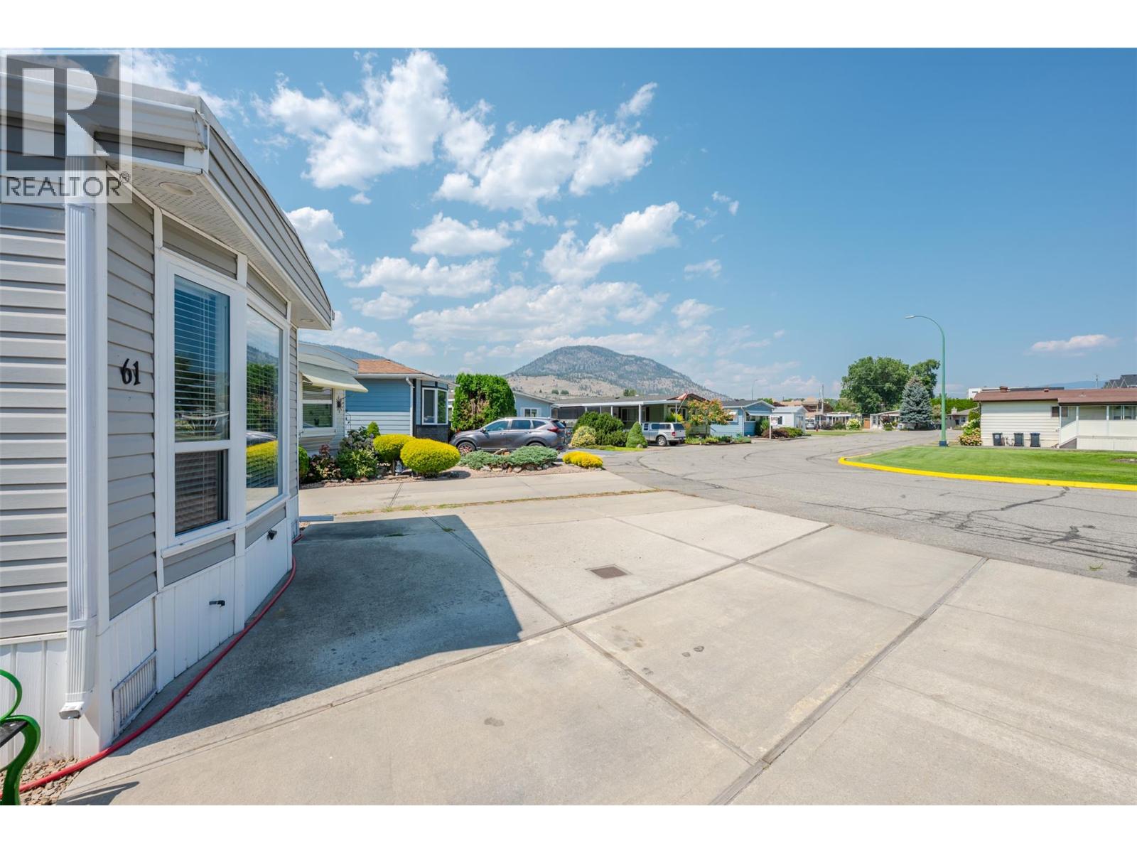 #61 999 Burnaby Avenue - 47
