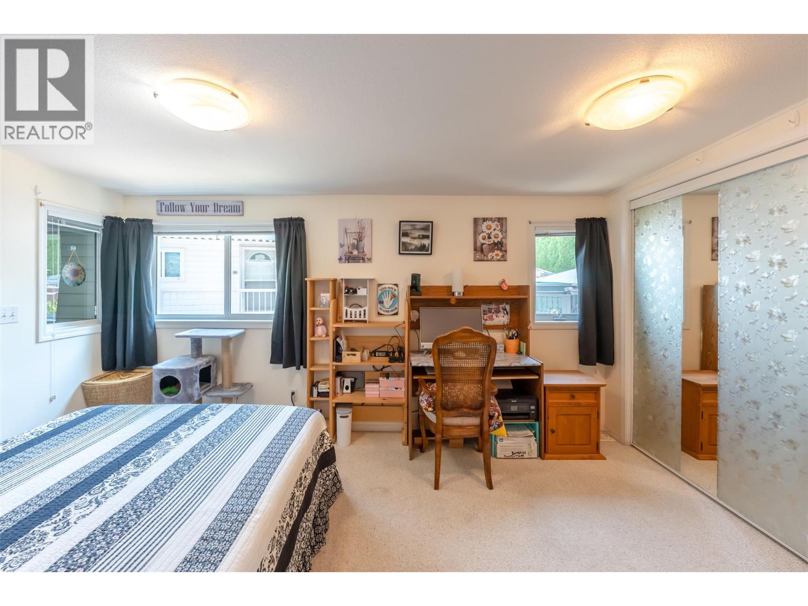 #61 999 Burnaby Avenue - 26
