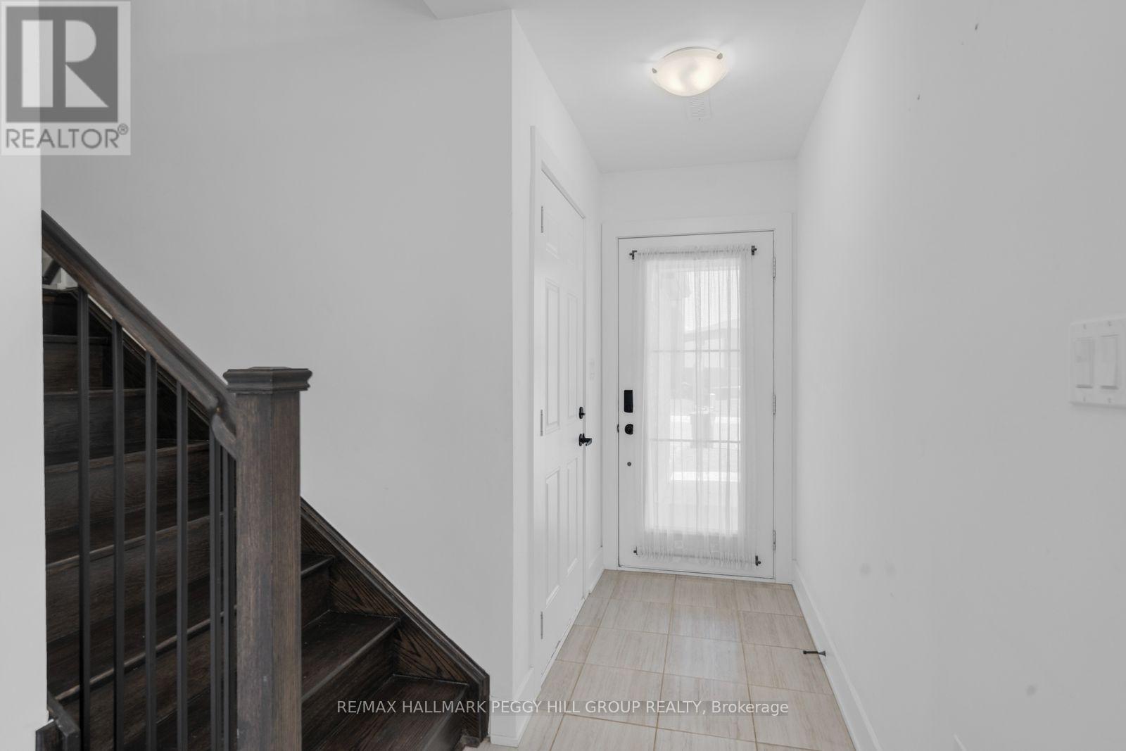 30 PUMPKIN CORNER CRESCENT - Image 15