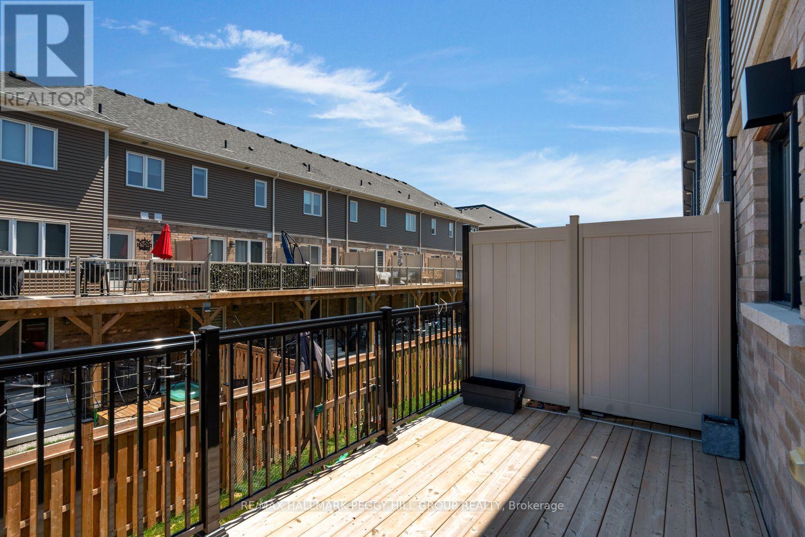 30 PUMPKIN CORNER CRESCENT - Image 18