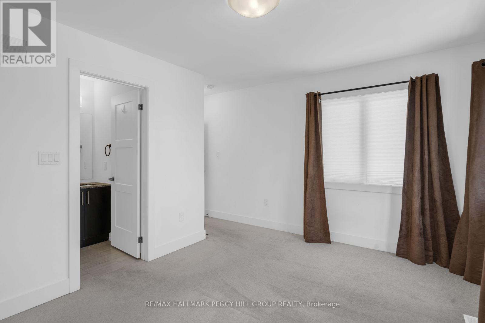30 PUMPKIN CORNER CRESCENT - Image 9