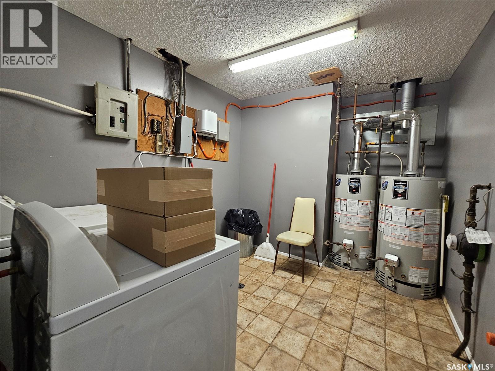 8992 Panton AVENUE - Image 22
