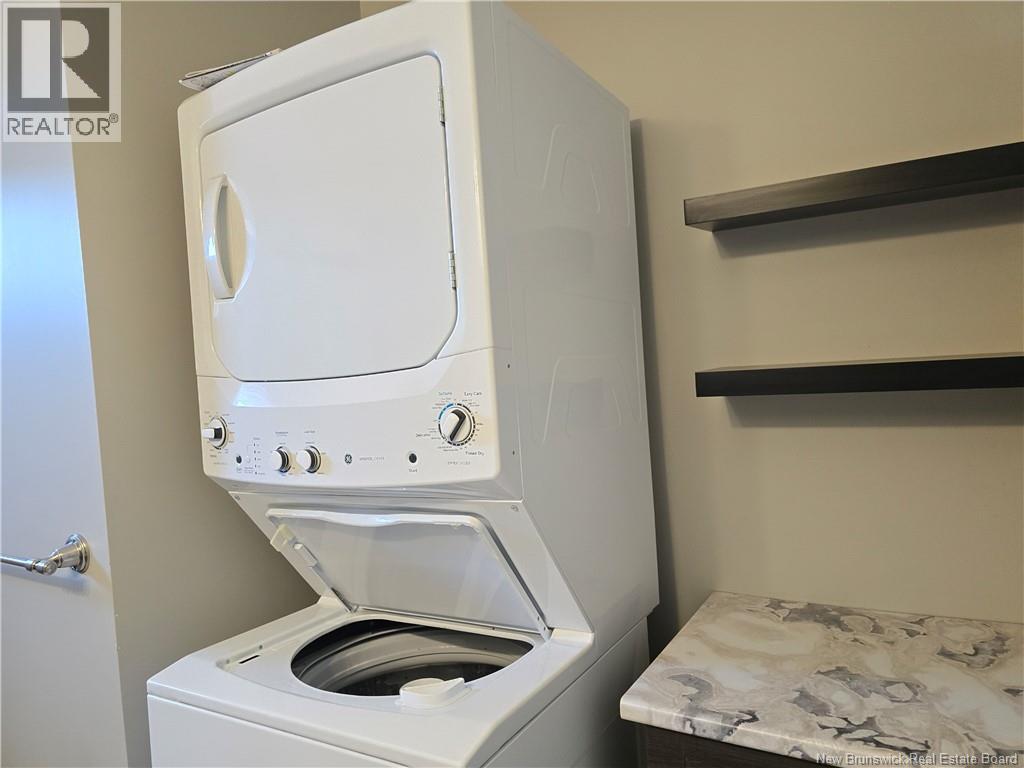 1063 Tower Hill - Image 20