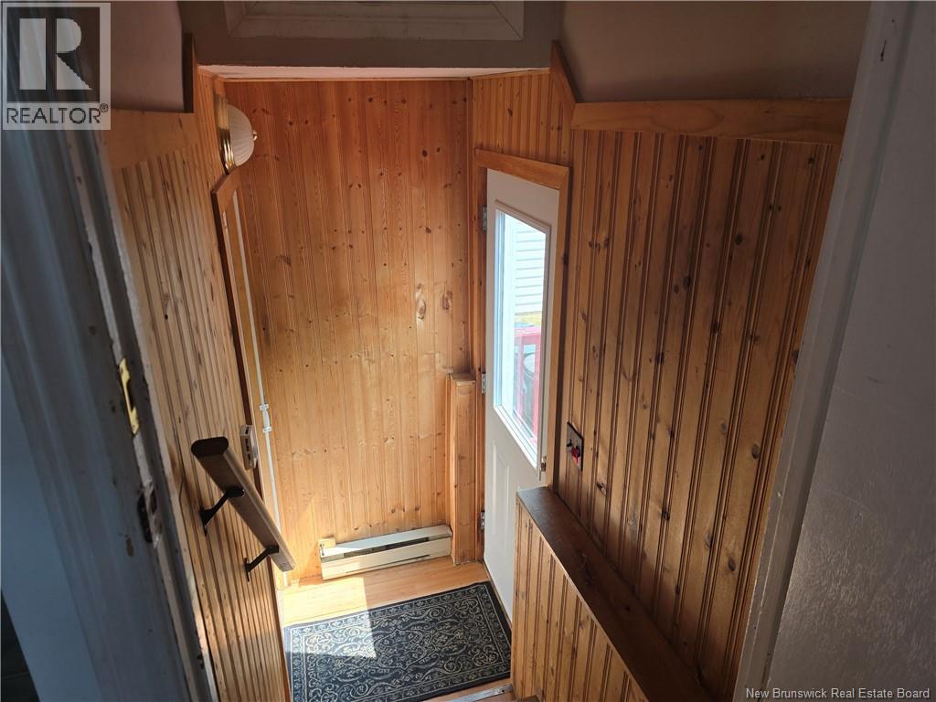 1063 Tower Hill - Image 9