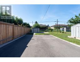 Lower - 343 Ranee Avenue, Toronto, ON M6A1N9 Photo 6