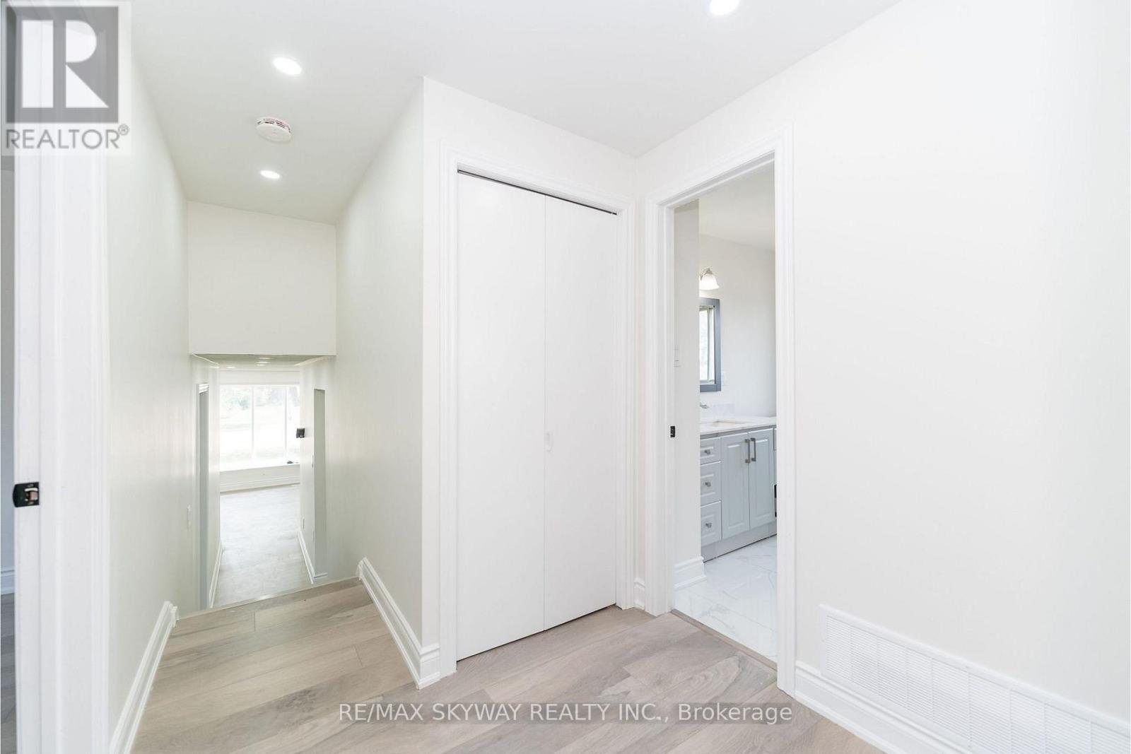 Photo of 457 Woodward Avenue