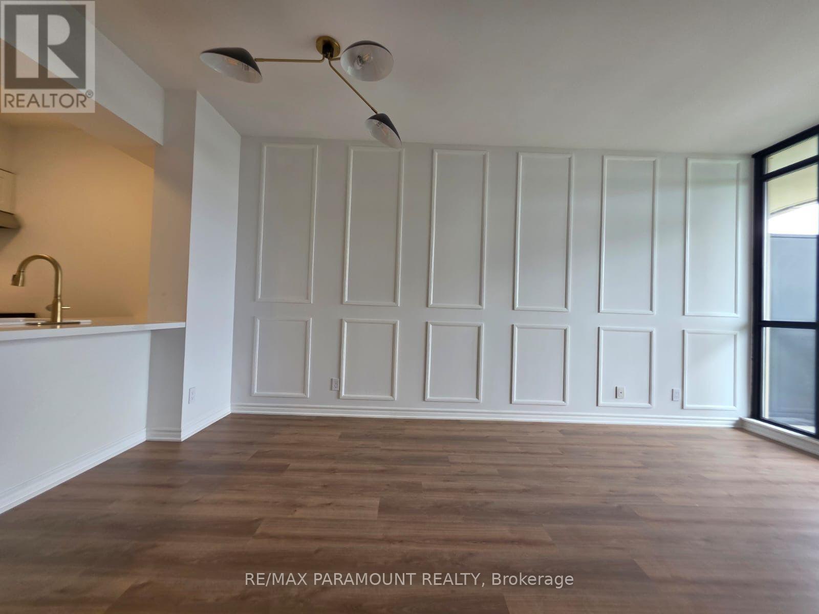 #1102 2325 CENTRAL PARK DRIVE - 23
