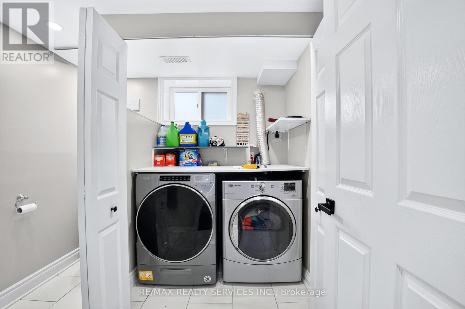 18 SPENCELY COURT - 37