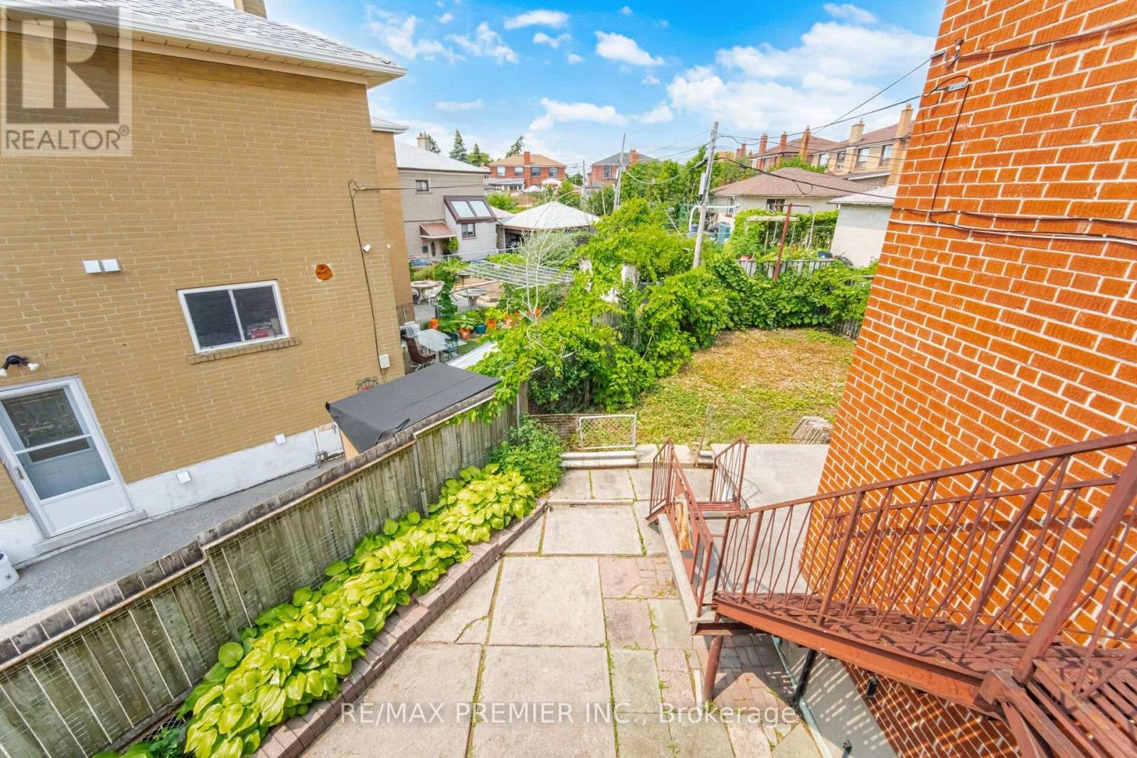 148 GILTSPUR DRIVE - 46