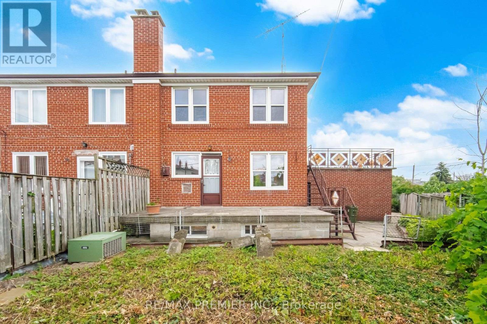 148 GILTSPUR DRIVE - 50