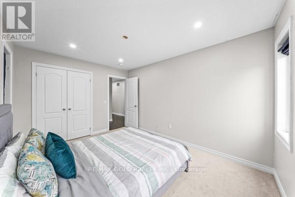 10 ROUGEBANK AVENUE - Image 35