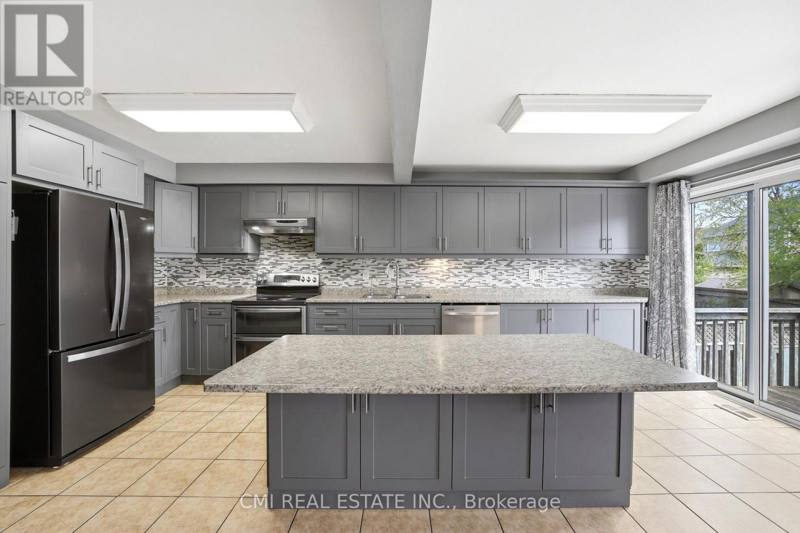 147 PORCHLIGHT ROAD - 12