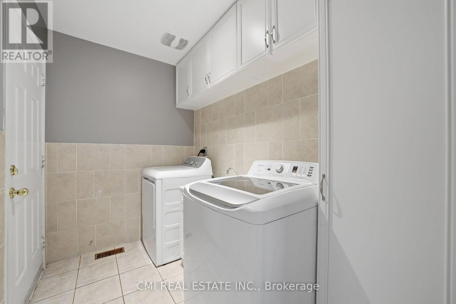 147 PORCHLIGHT ROAD - Image 39