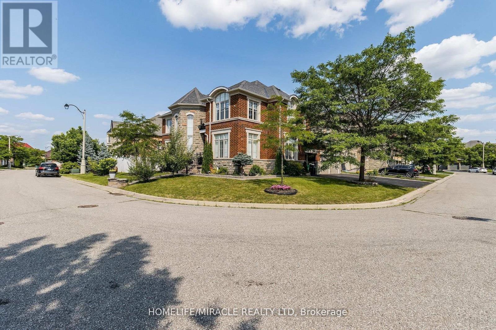 19 VALLEYSIDE TRAIL - 3