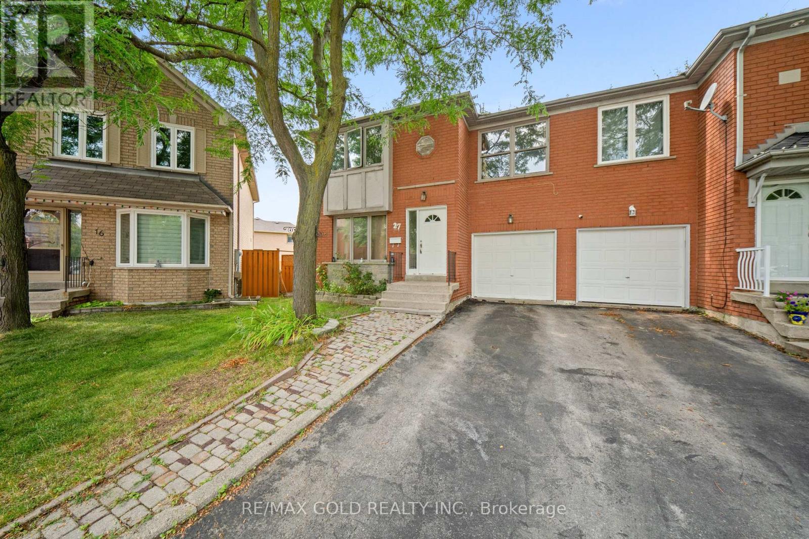27 LOFTY PINES PLACE - Image 4