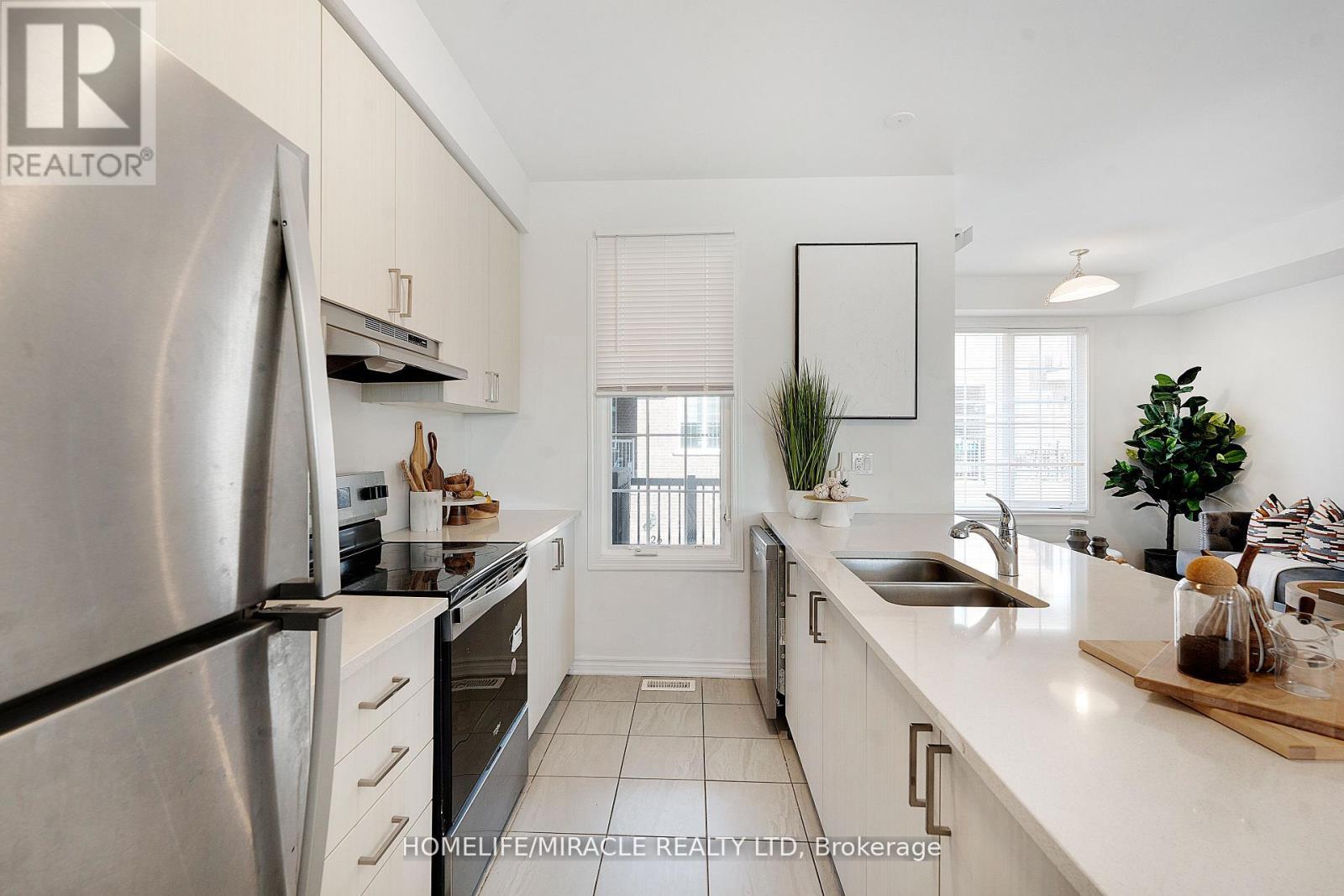6 BELLASERA WAY - Image 13