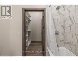 110 - 820 Gardiners Road, Kingston, ON K7M3X9 Photo 22