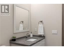 110 - 820 Gardiners Road, Kingston, ON K7M3X9 Photo 32