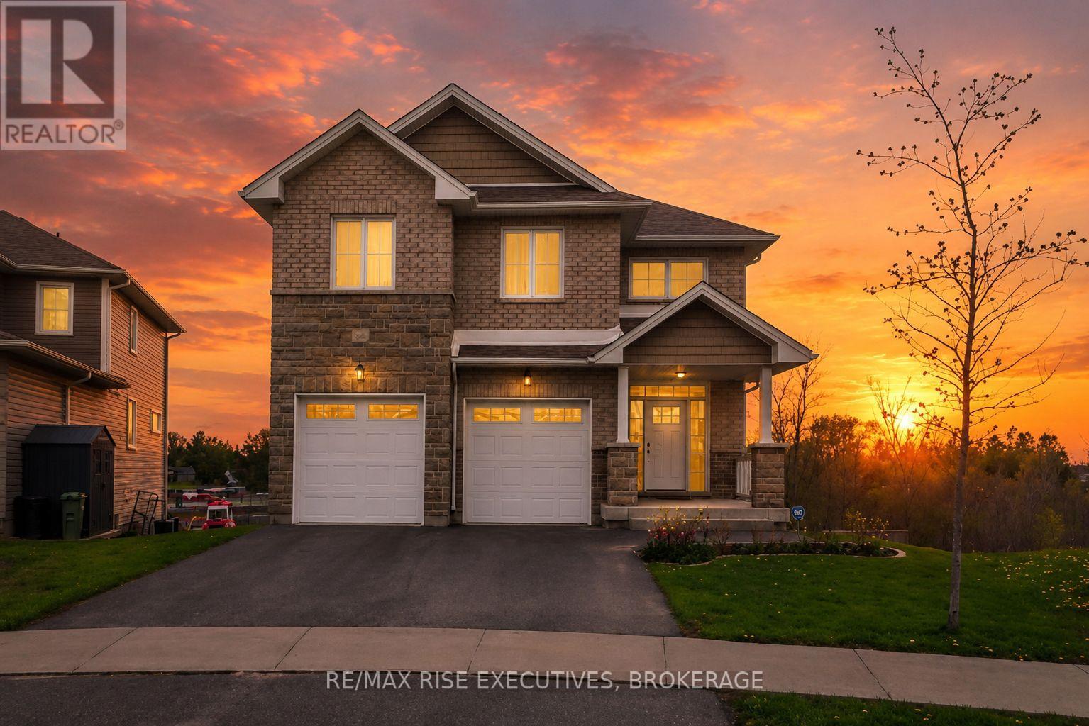 483 BETH CRESCENT - 1
