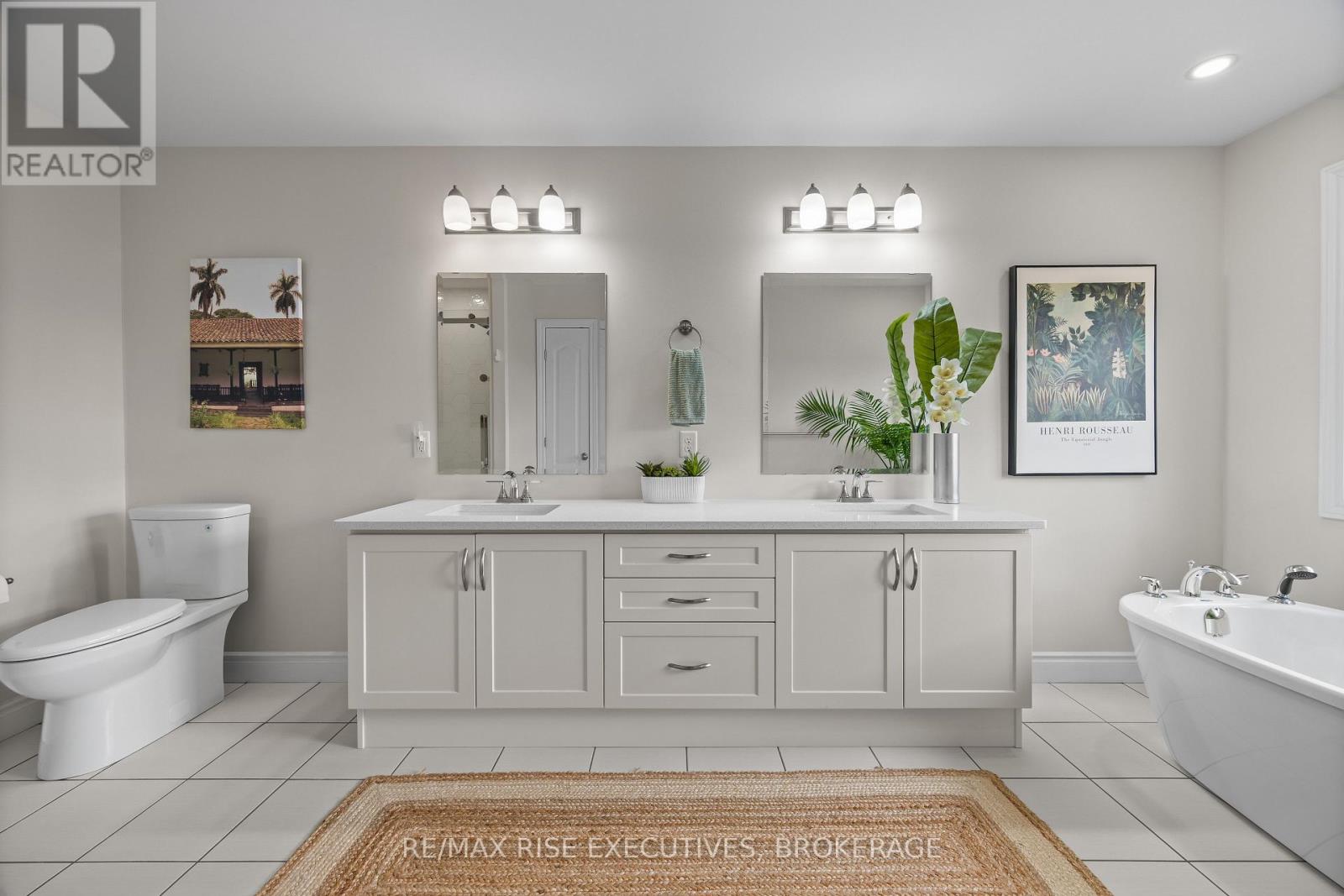 483 BETH CRESCENT - 30