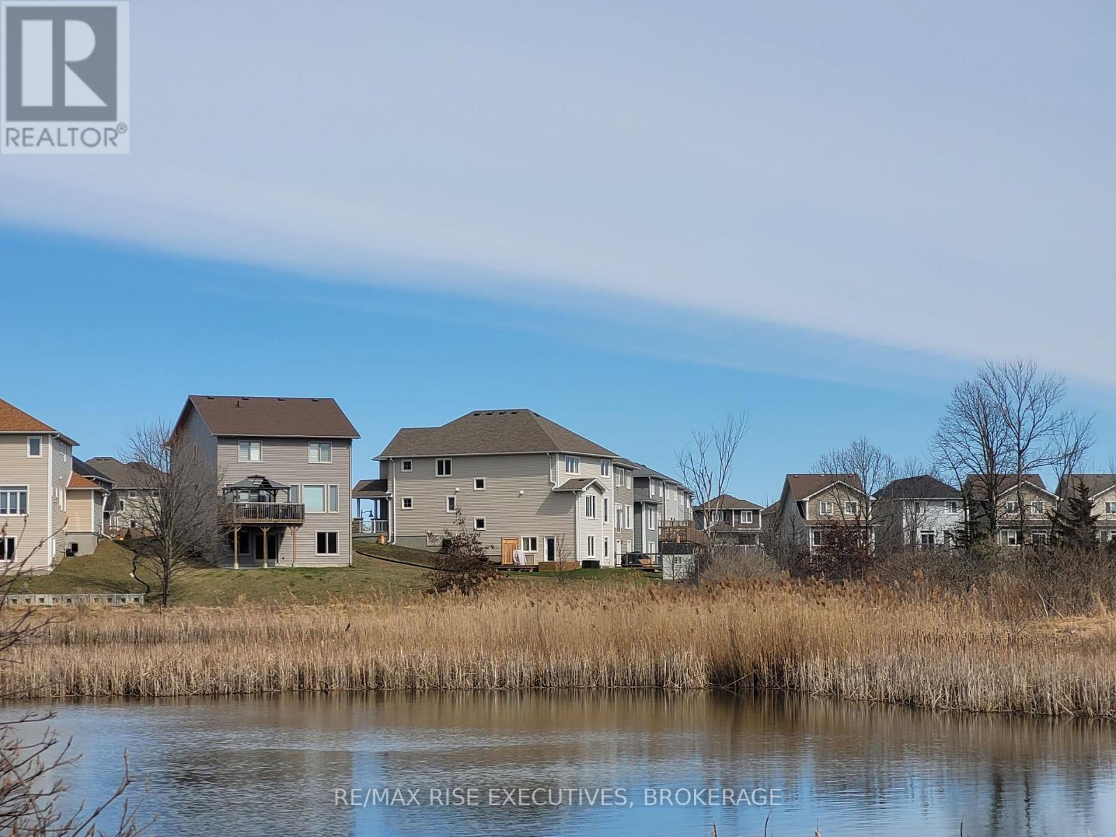 483 BETH CRESCENT - 50