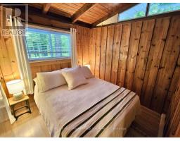 1118 Pine Lake Shores, Bracebridge, ON P1L1X3 Photo 11