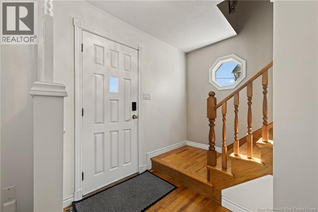 627 Acadie Avenue - 2