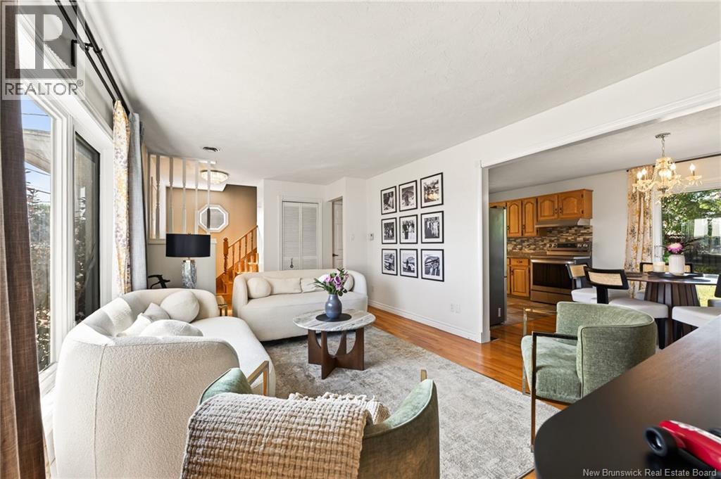627 Acadie Avenue - 12