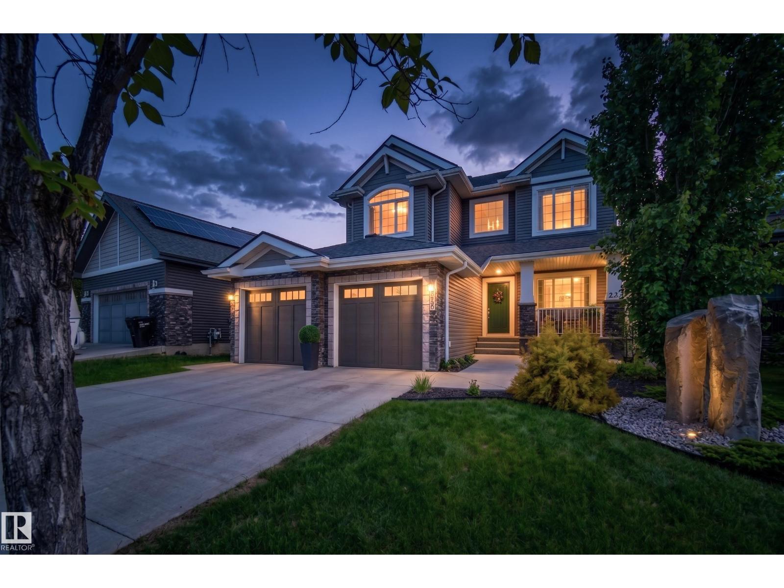3256 WINSPEAR CR SW, Walker, Edmonton photo 2