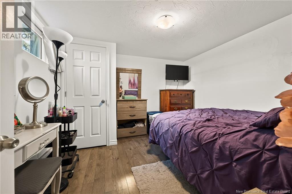 627 Acadie Avenue - 39