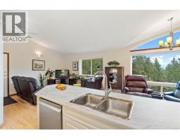 1990 Rena Rd, Nanoose Bay, BC V9P9B1 Photo 20