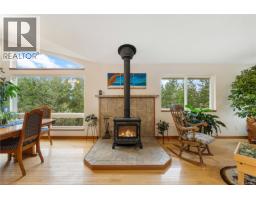 1990 Rena Rd, Nanoose Bay, BC V9P9B1 Photo 23