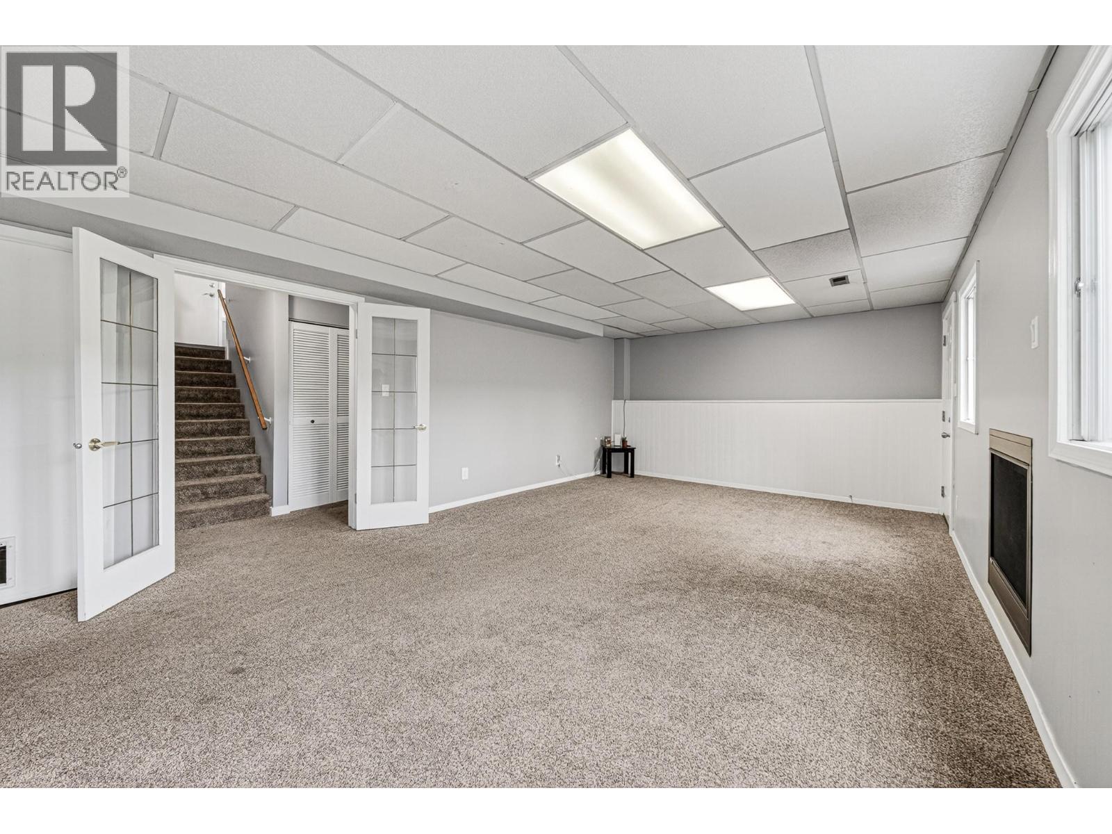 910 Alpine Way - 41