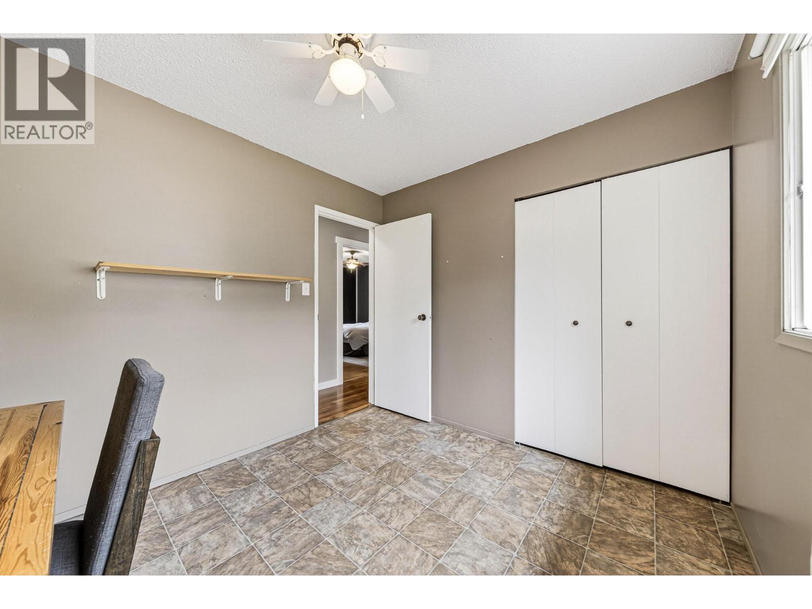 910 Alpine Way - Image 31