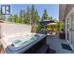 4518 Gallaghers Edgewood Court, Kelowna, BC V1W5B6 Photo 19