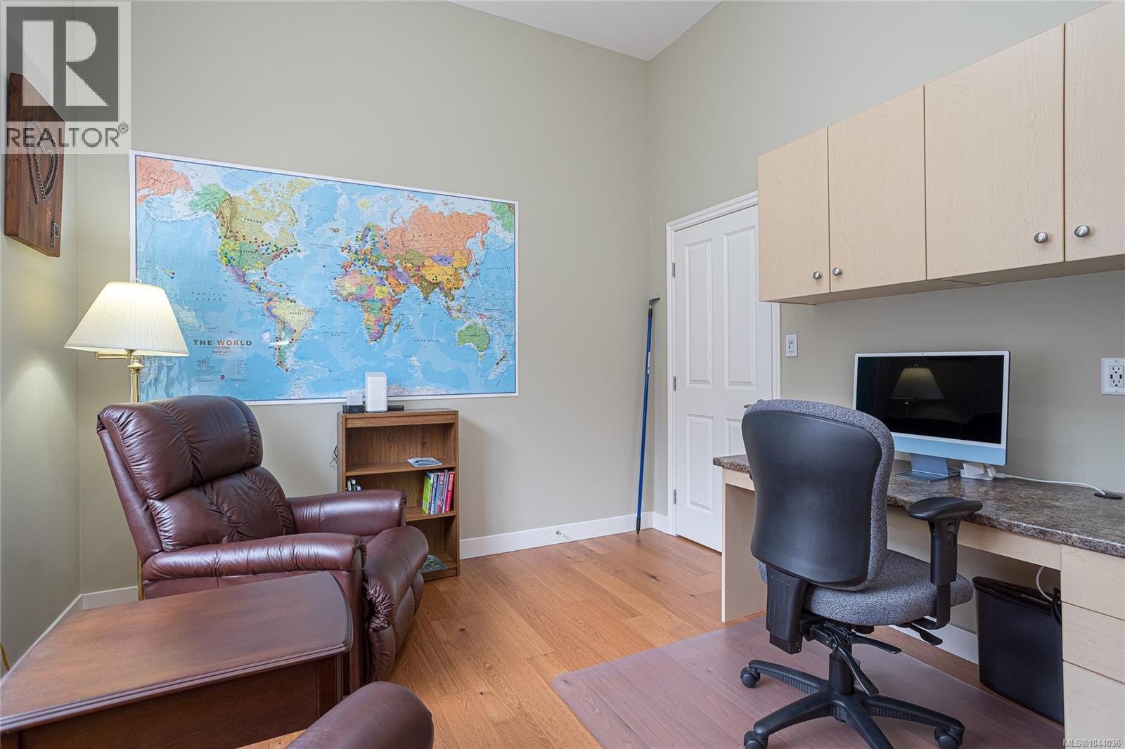 1384 Cape Cod Dr - 36