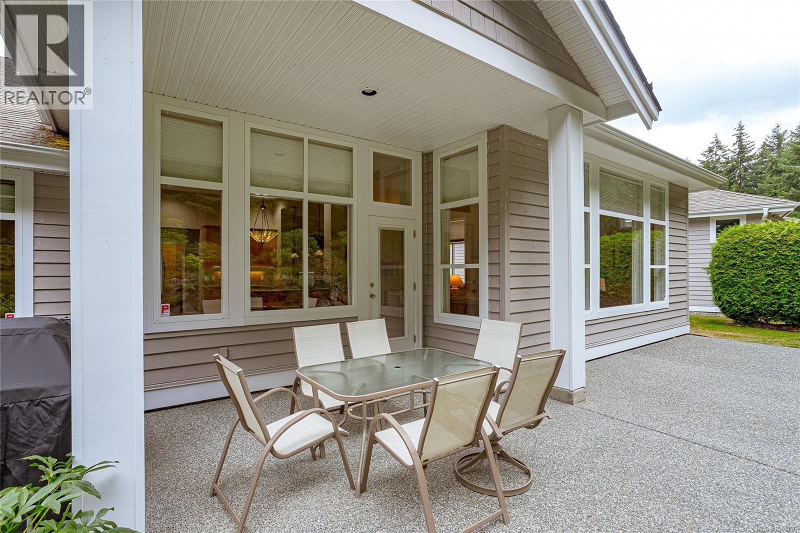 1384 Cape Cod Dr - 13
