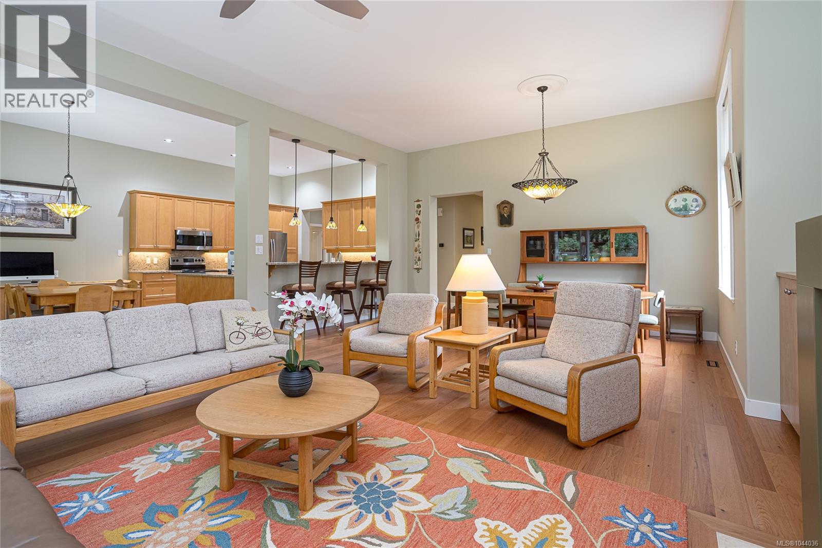 1384 Cape Cod Dr - 28