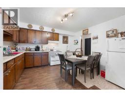 995 Elsmere, Windsor, ON N9A2A8 Photo 14