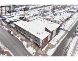 995 Elsmere, Windsor, ON N9A2A8 Photo 8