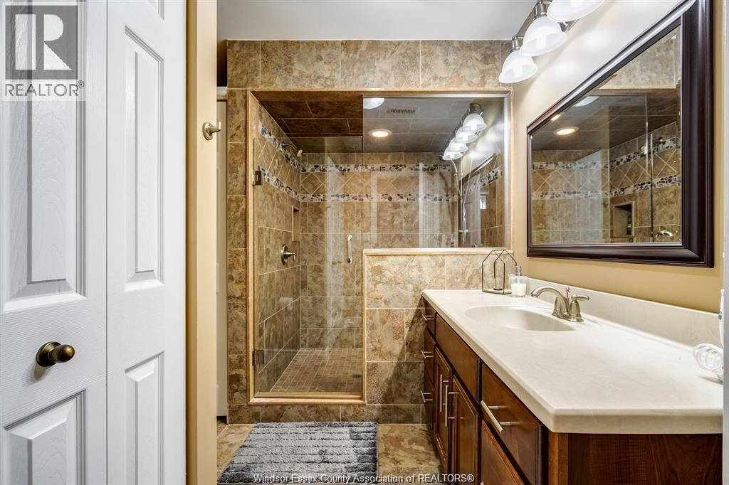 1631 CHERRYWOOD DRIVE - 34