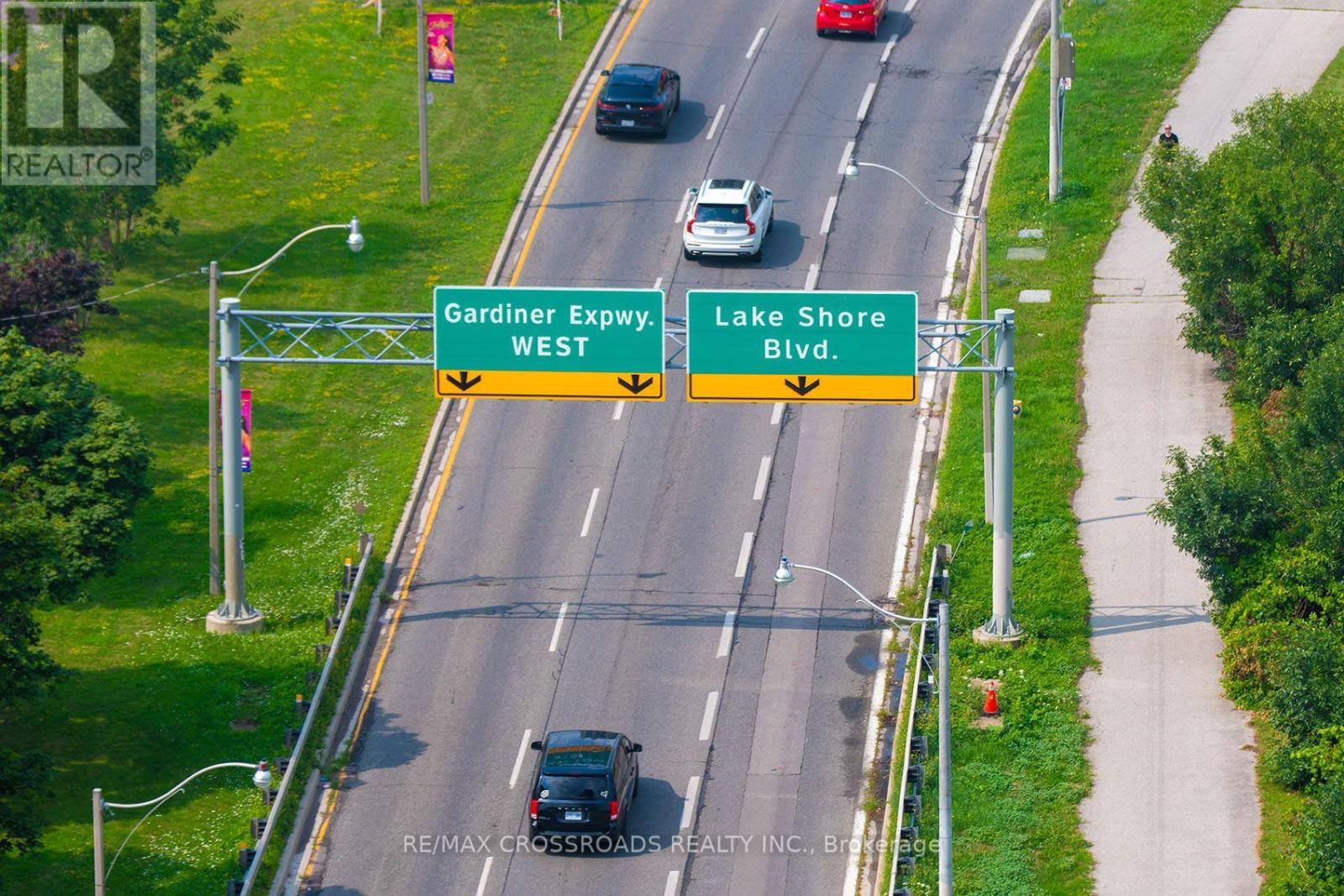 #2109 1928 LAKE SHORE BOULEVARD - 25