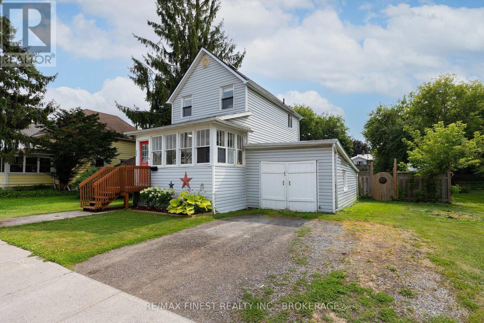 348 CHARLES STREET N - 2