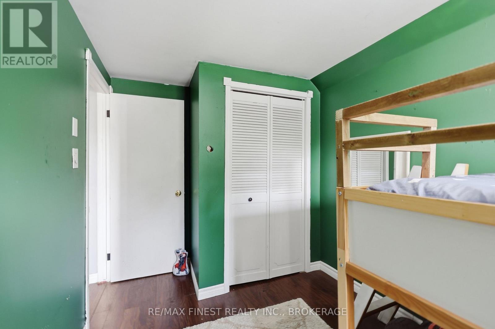 348 CHARLES STREET N - 28