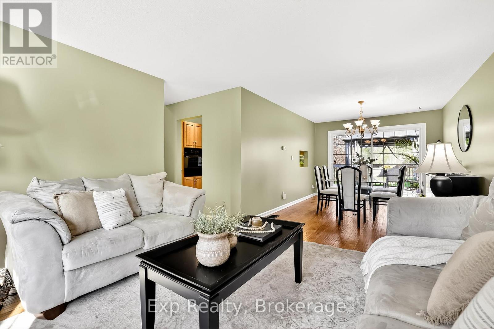 1175 LAKESHORE ROAD - 12
