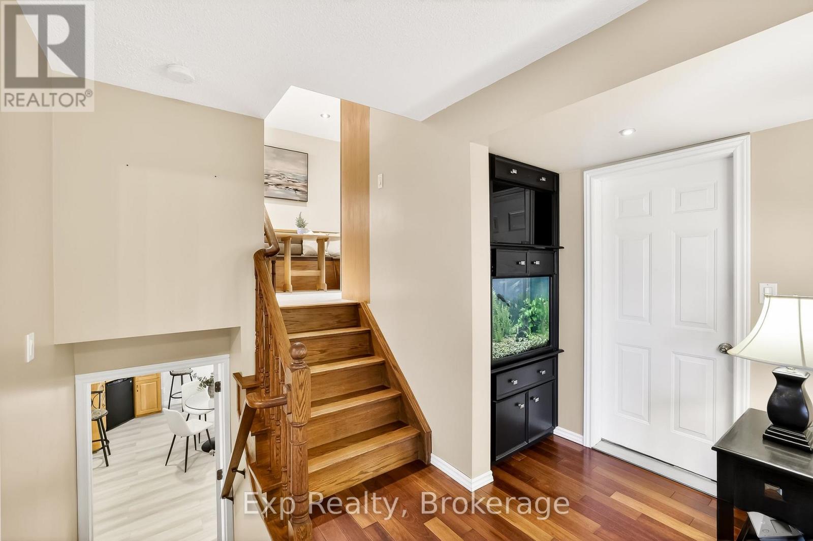 1175 LAKESHORE ROAD - 21