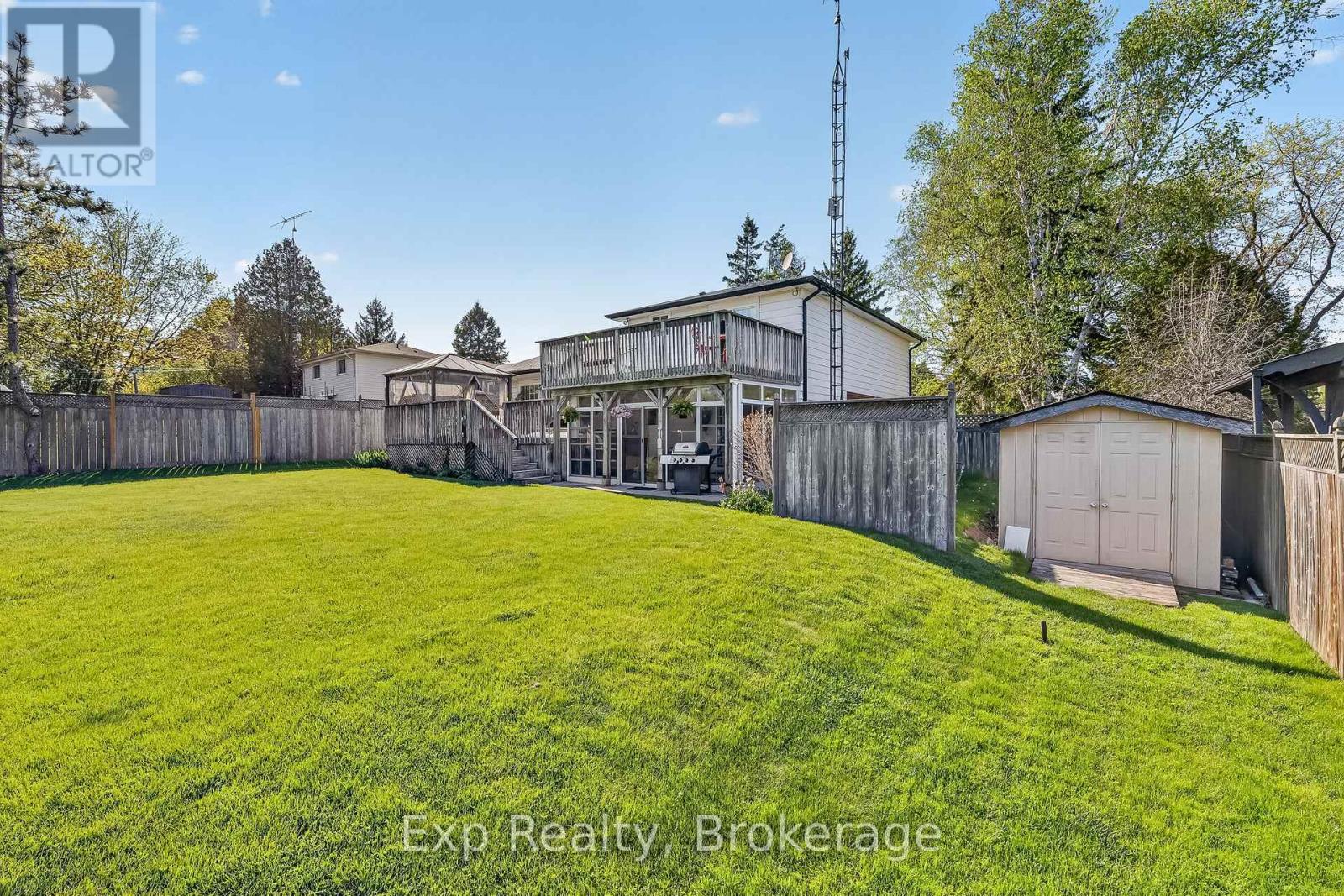 1175 LAKESHORE ROAD - 42