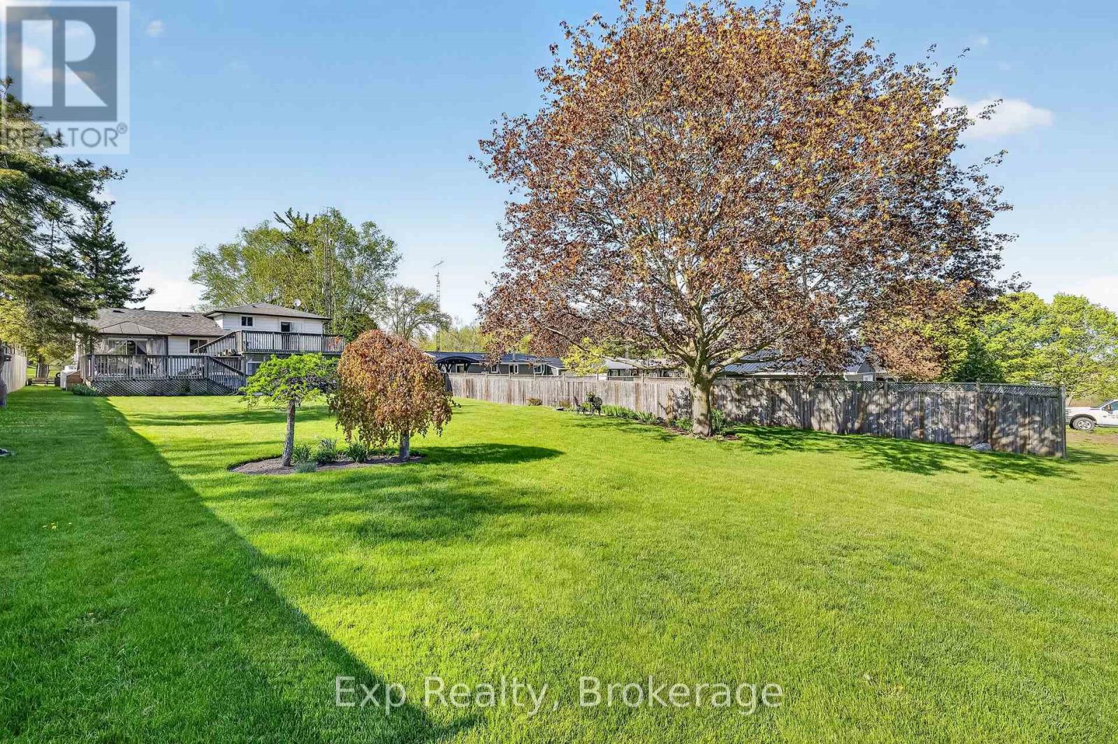 1175 LAKESHORE ROAD - 45