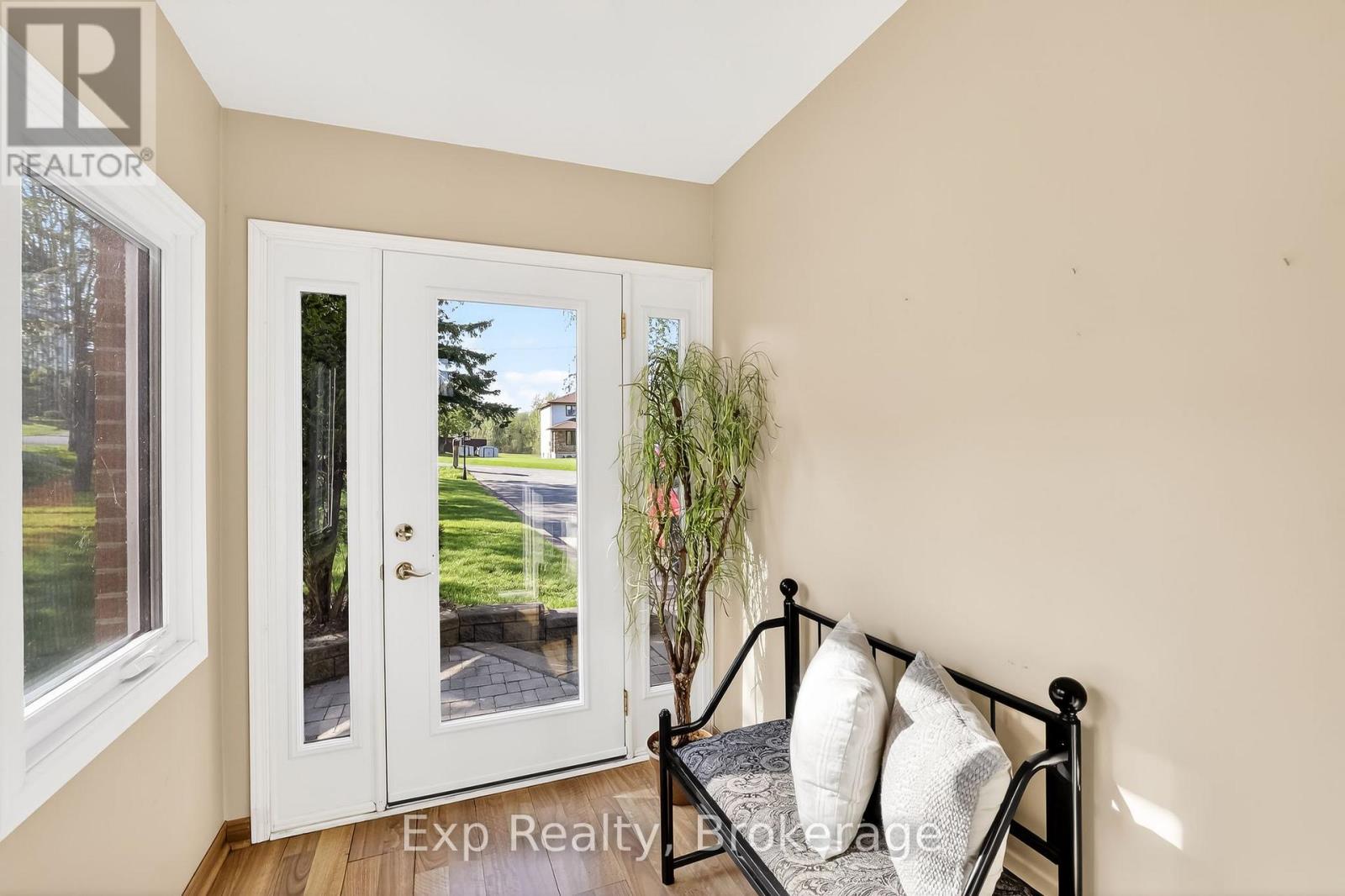 1175 LAKESHORE ROAD - 8